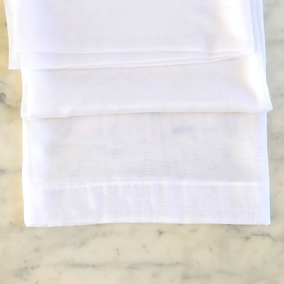 Sears White Sheer Curtains, 1.5" Rod Space, 2 Panels. - Picture 5 of 7